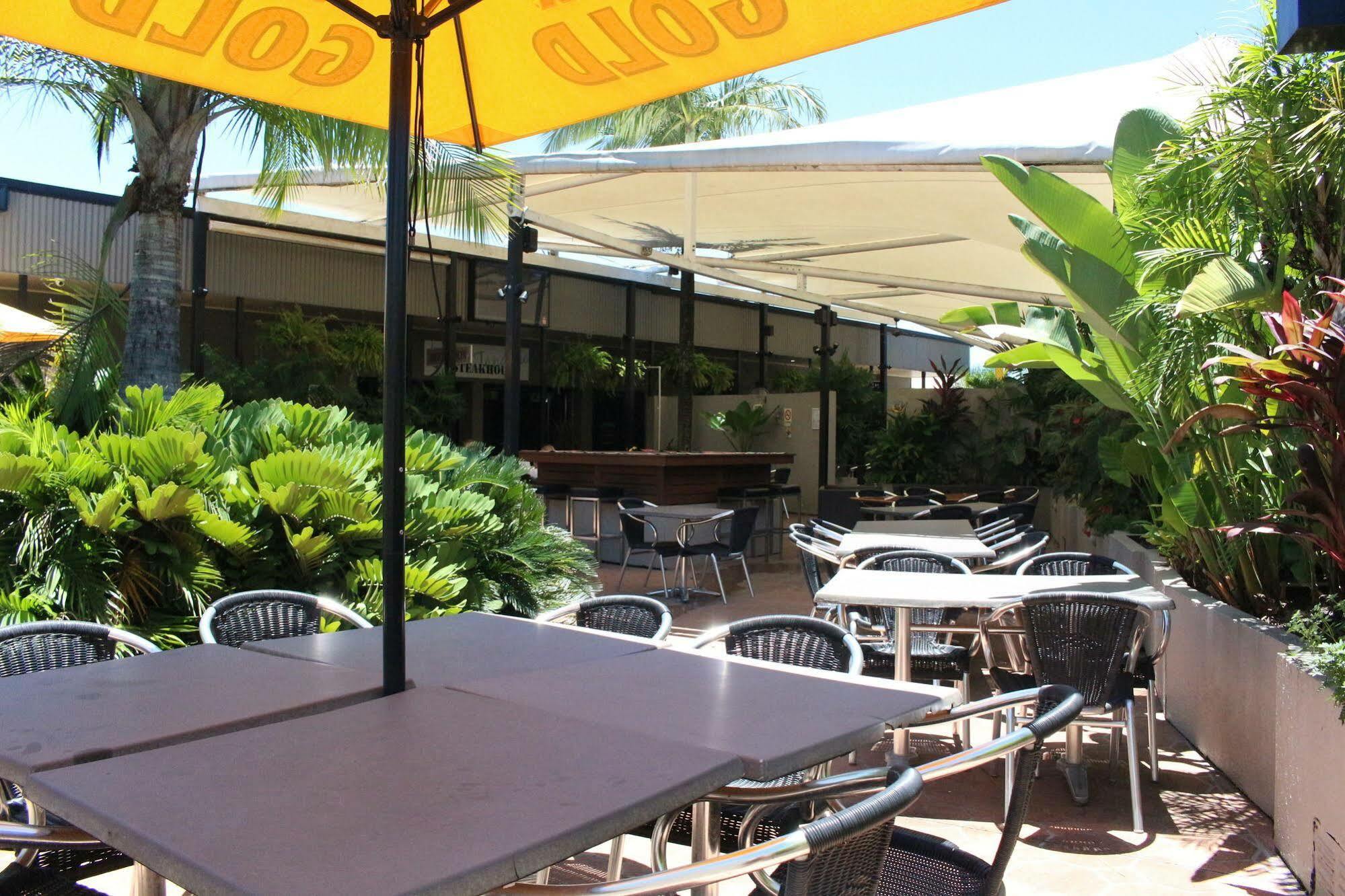 Tandara Hotel Motel Sarina Εξωτερικό φωτογραφία